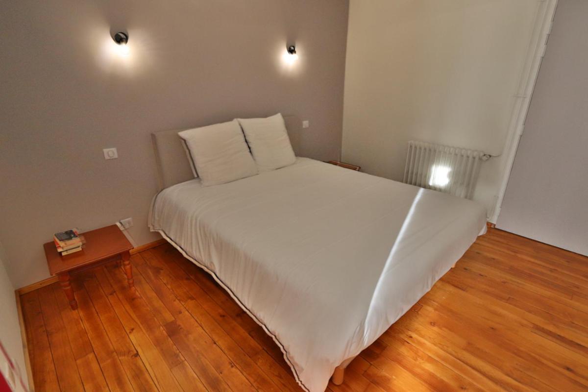 Le Relais Basque Bed and Breakfast Hagetmau Exteriör bild