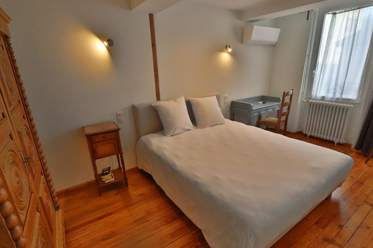 Le Relais Basque Bed and Breakfast Hagetmau Exteriör bild